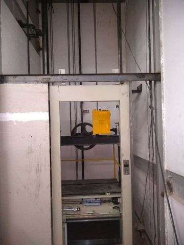Montagem e manutenção de elevadores - Foto 5
