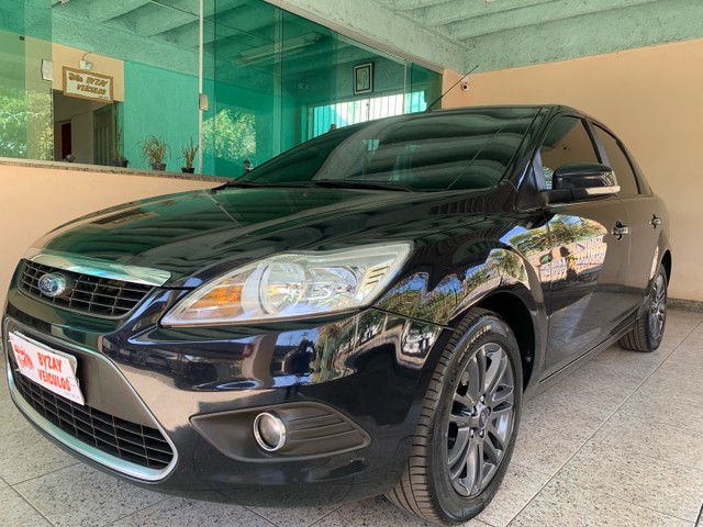 FOCUS SEDAN 2.0 AUTOMÁTICO 2013