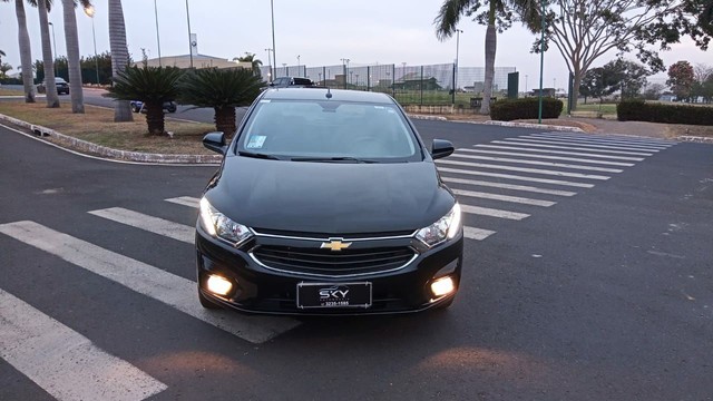 ONIX LTZ 1.4 2018/18 AUTOMÁTICO APENAS 17.000KMS.