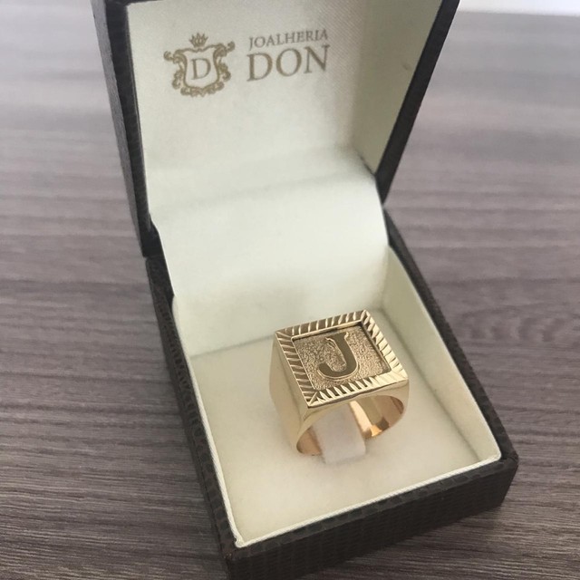 Anel Letra em ouro 18k 12 gramas  - Foto 5