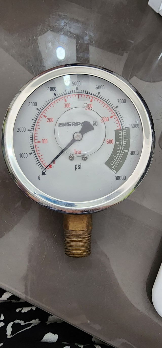 MANÔMETRO DE PRESSÃO PARA CILINDROS 700BAR<br><br>