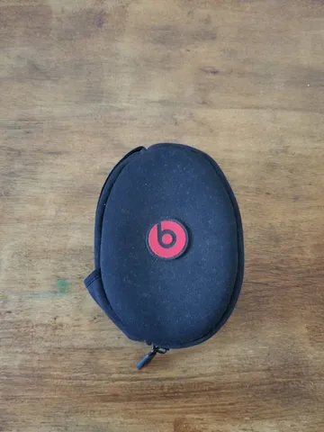 Case Original da marca Beats by Dre (usado)