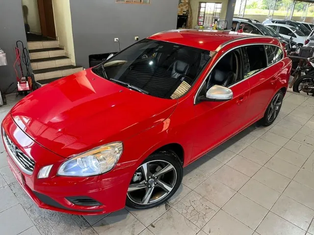 Volvo V60 2016 por R$ 129.900, Curitiba, PR - ID: 6029555