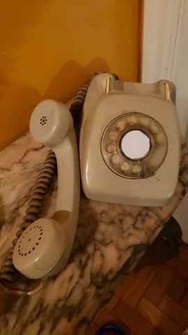 Telefone fixo década de 70 na cor cinza ( Funciona) - Foto 2