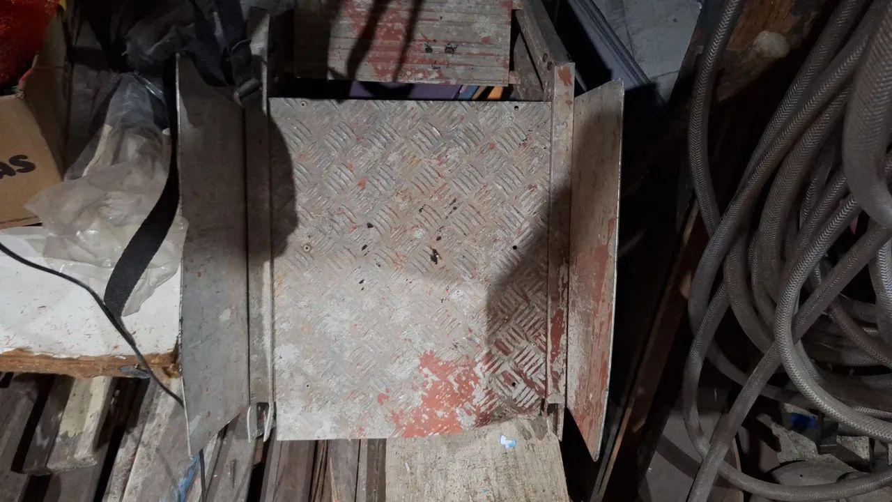 Escada de Alumínio Usada - Foto 4