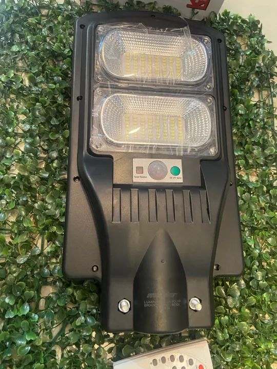 Luminária Pública 100w Energia Solar C/ Sensor Presença  - Foto 2