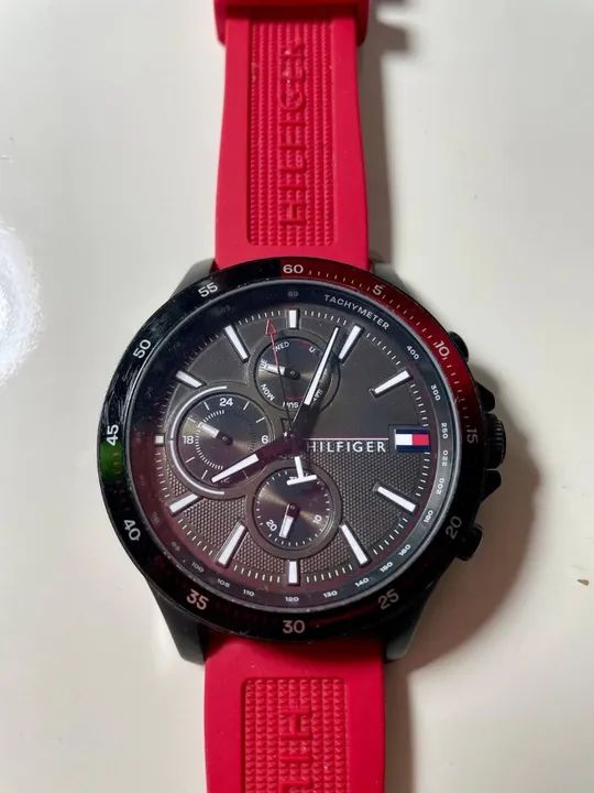 Relógio Tommy Hilfiger 1791722 vermelho - Foto 3