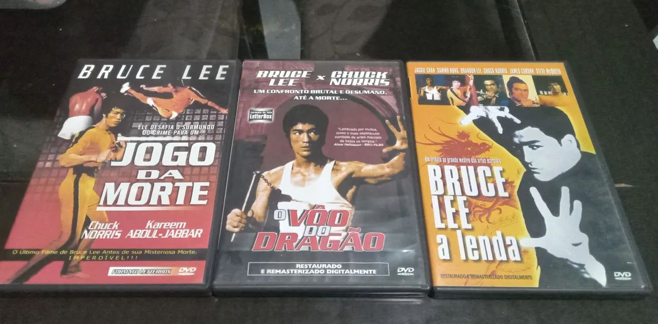 Três DVDs do Bruce Lee dois filmes e um documentário 