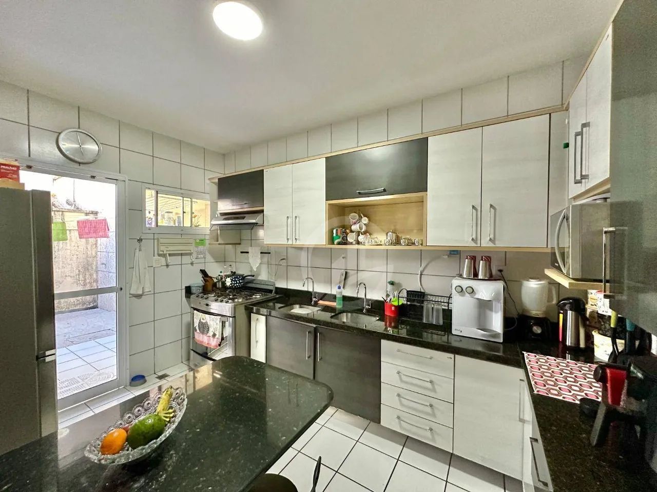 Casa na Avenida Maestro Lisboa, com 4 dormitórios à venda por R$ 780.000 - Lagoa Redonda - - Foto 10
