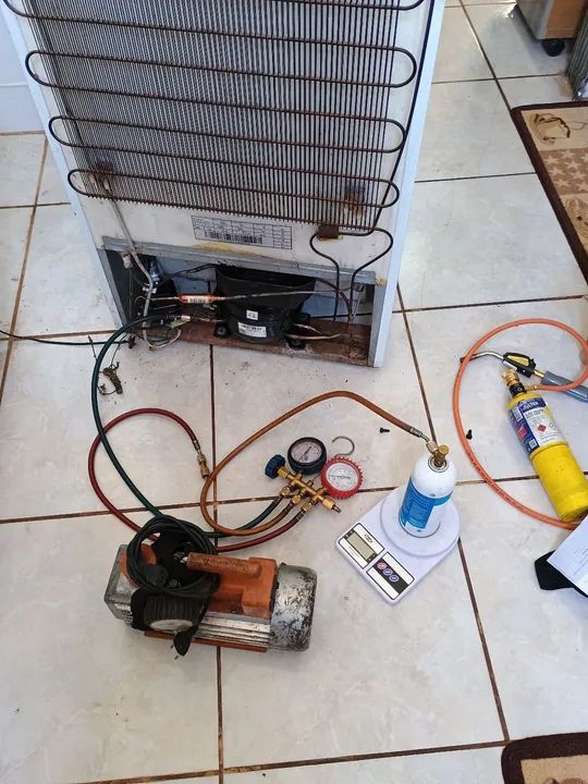 Instalação e manutenções refrigeração e elétrica  - Foto 2