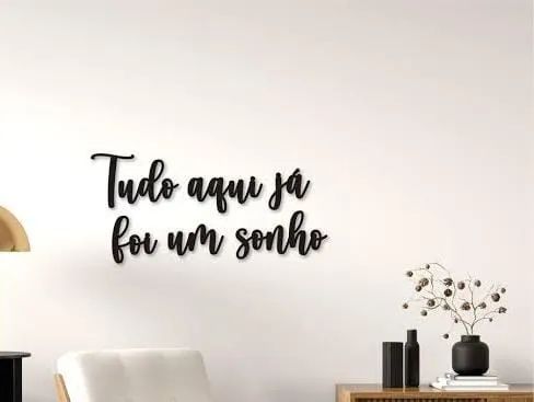 Frases em mdf aqui tem deus em cada detalhe decoração personalizado - Foto 2