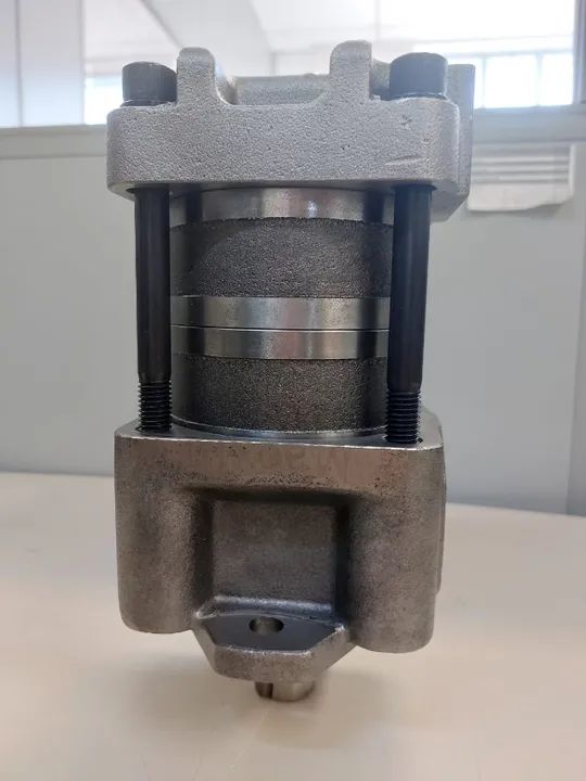 Bombas Hidráulicas - SUMITOMO - Foto 5