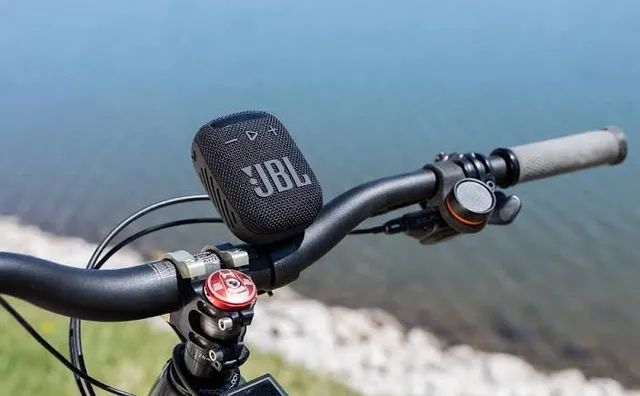 Caixa de som Bluetooth JBL Wind 3 FM