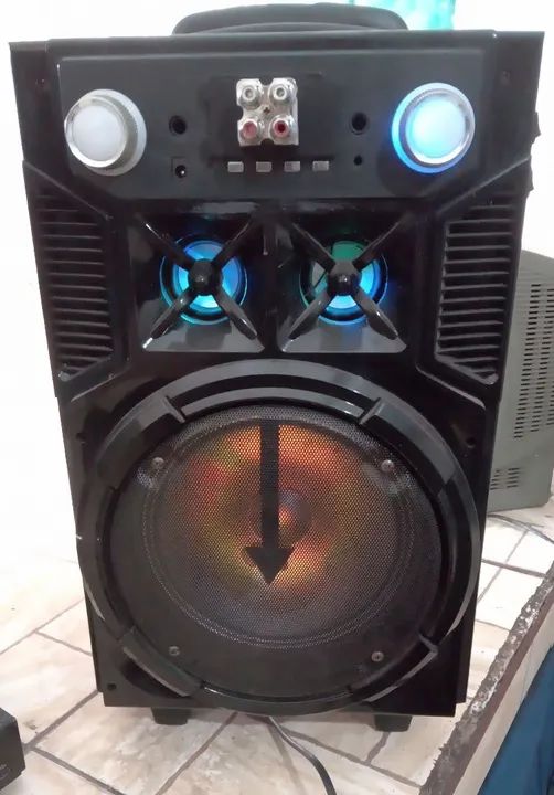 CAIXA AMPLIFICADA. 2200W PMPO - Foto 2
