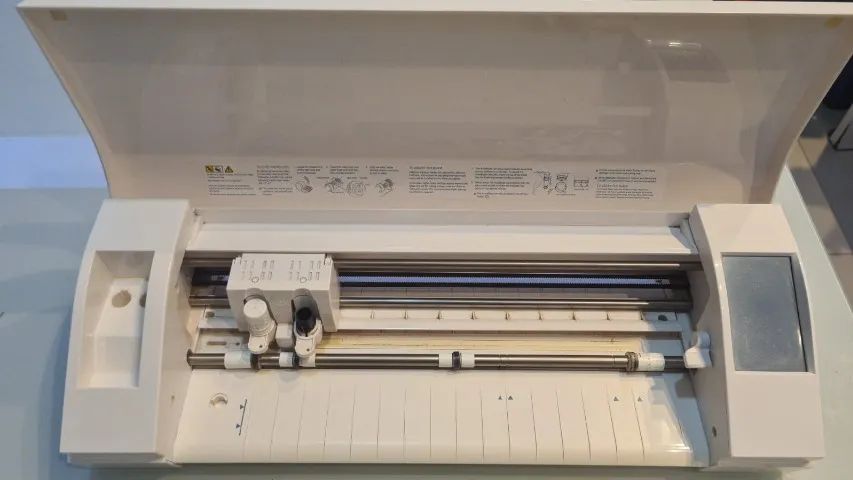Vendo Silhouette Cameo 3 - Foto 2
