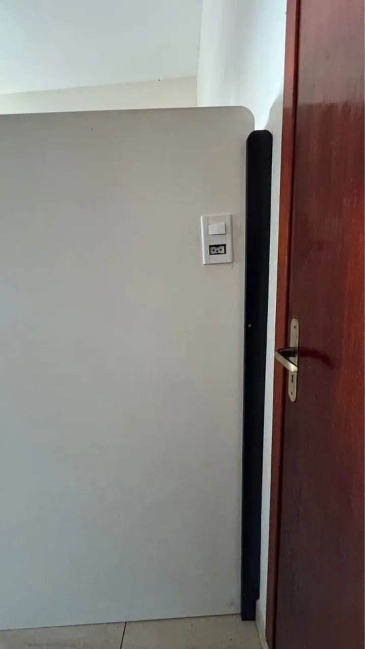 Functional triple-decker bed in good condition.64985860014978124