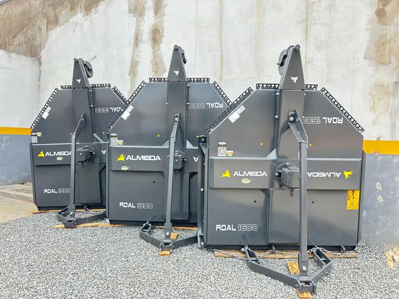 ..Roçadeiras Hidráulica 1800 e 1600 ( A pronta entrega) - Foto 2