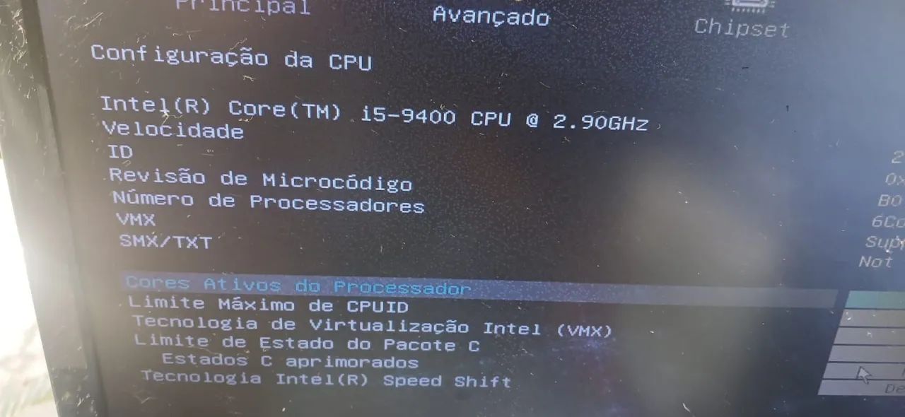 Placa mãe e processador Intel Core i5-9400