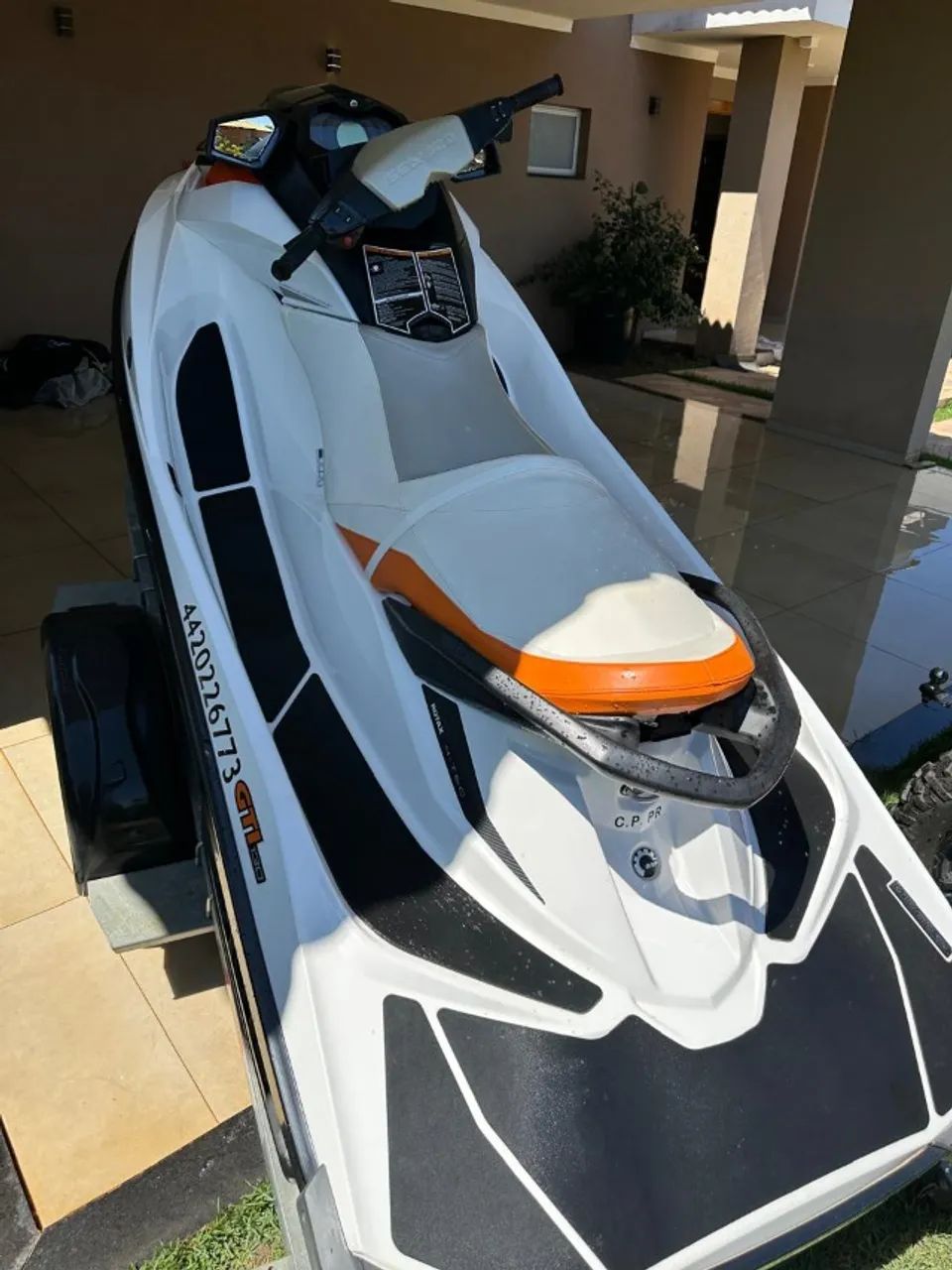 Jet Ski BRP Sea-Doo GTI 130 - Ano 2012 (Branco e Laranja) 41 Horas - Foto 13