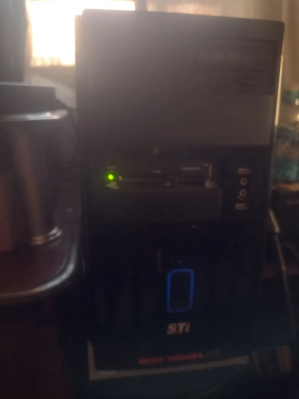 Cpu core 2 duo 2.2 hd 500gb memória 4gb windows 10