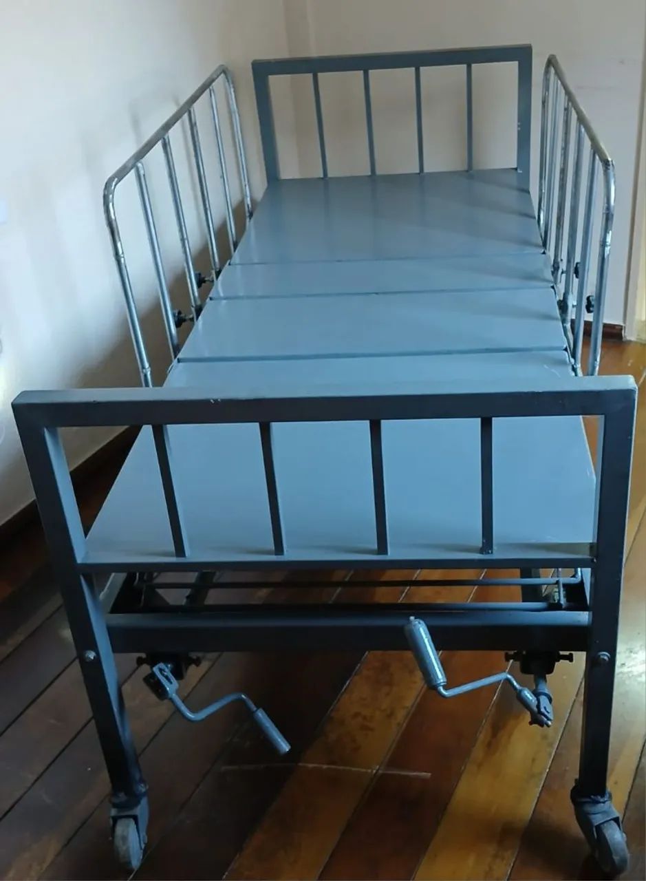 Cama Hospitalar Articulada com Grade (sem colchão) - Foto 2