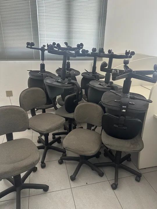 Cadeira de Escritório Cinza