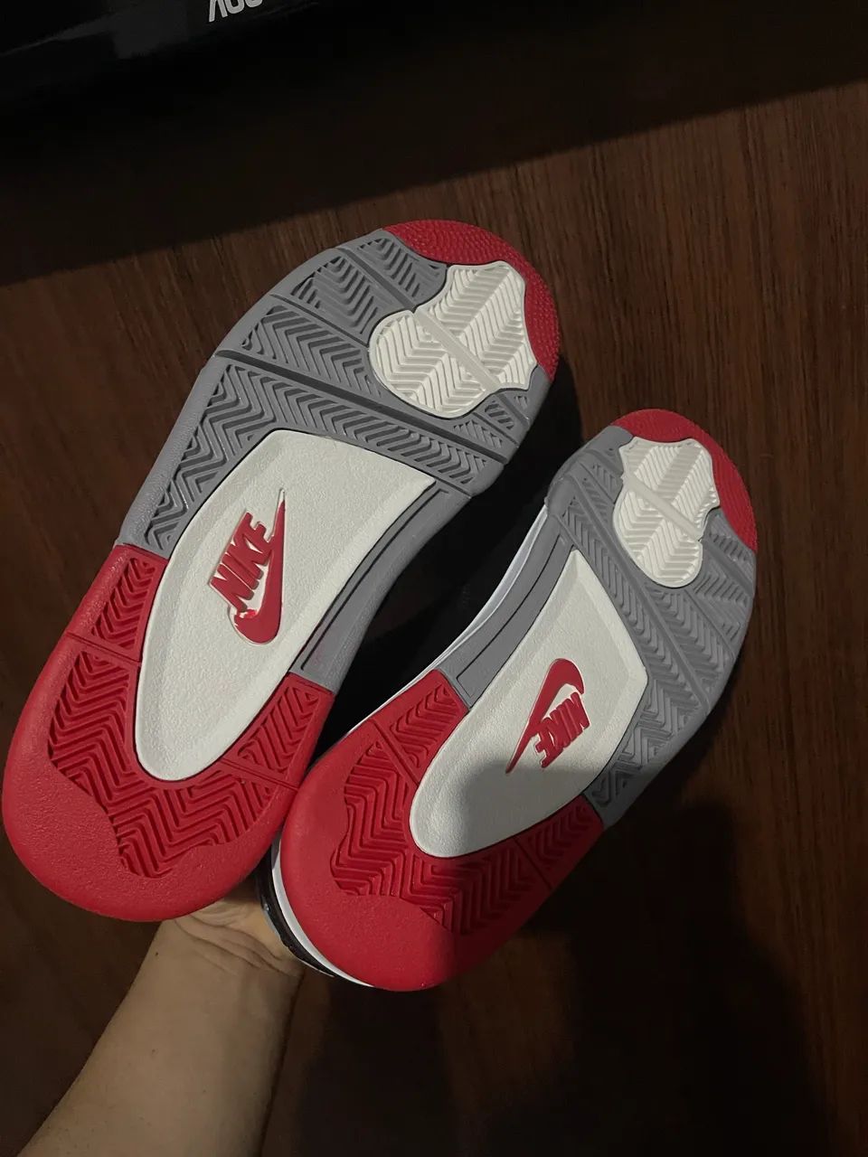 Tênis Jordan 4 bred  - Foto 5