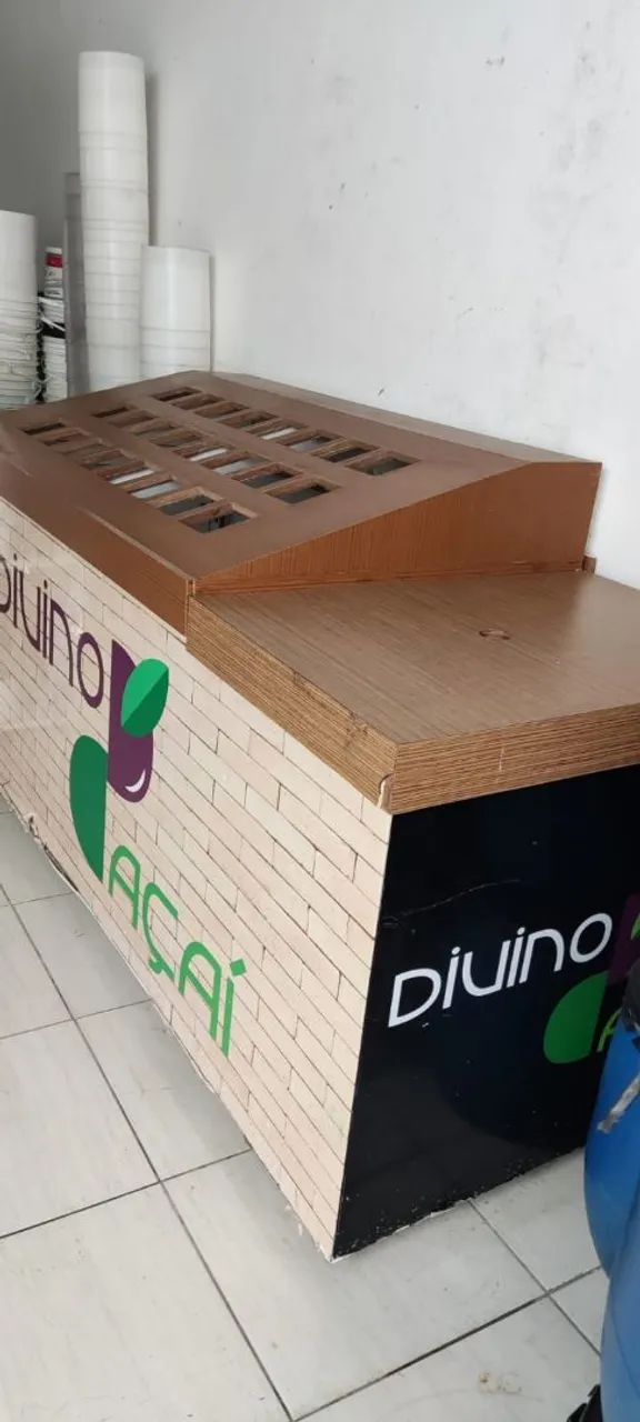 Balcão para comércio de açaí