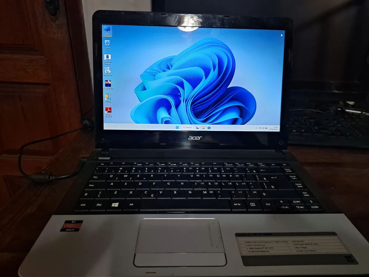 Notebook Acer Aspire E1 AMD E1 1.20GHz 4GB RAM ..bateria segurando pouca carga  - Foto 2