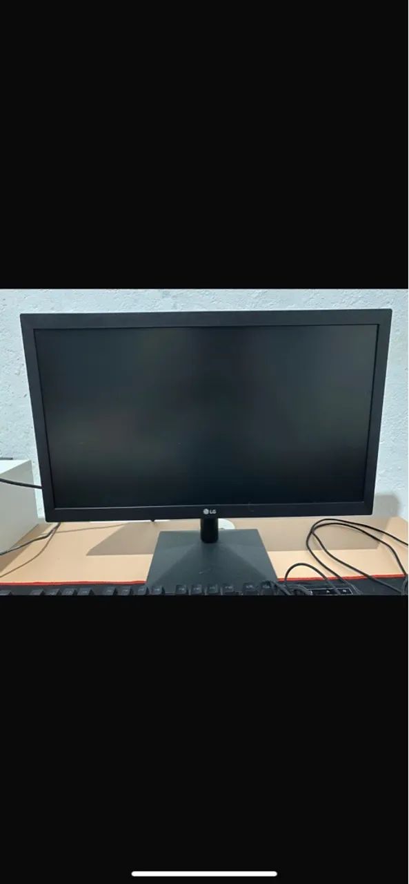Monitor LG 19.5 LED HDMI, D-SUB ,VESA Preto 20MK400H 