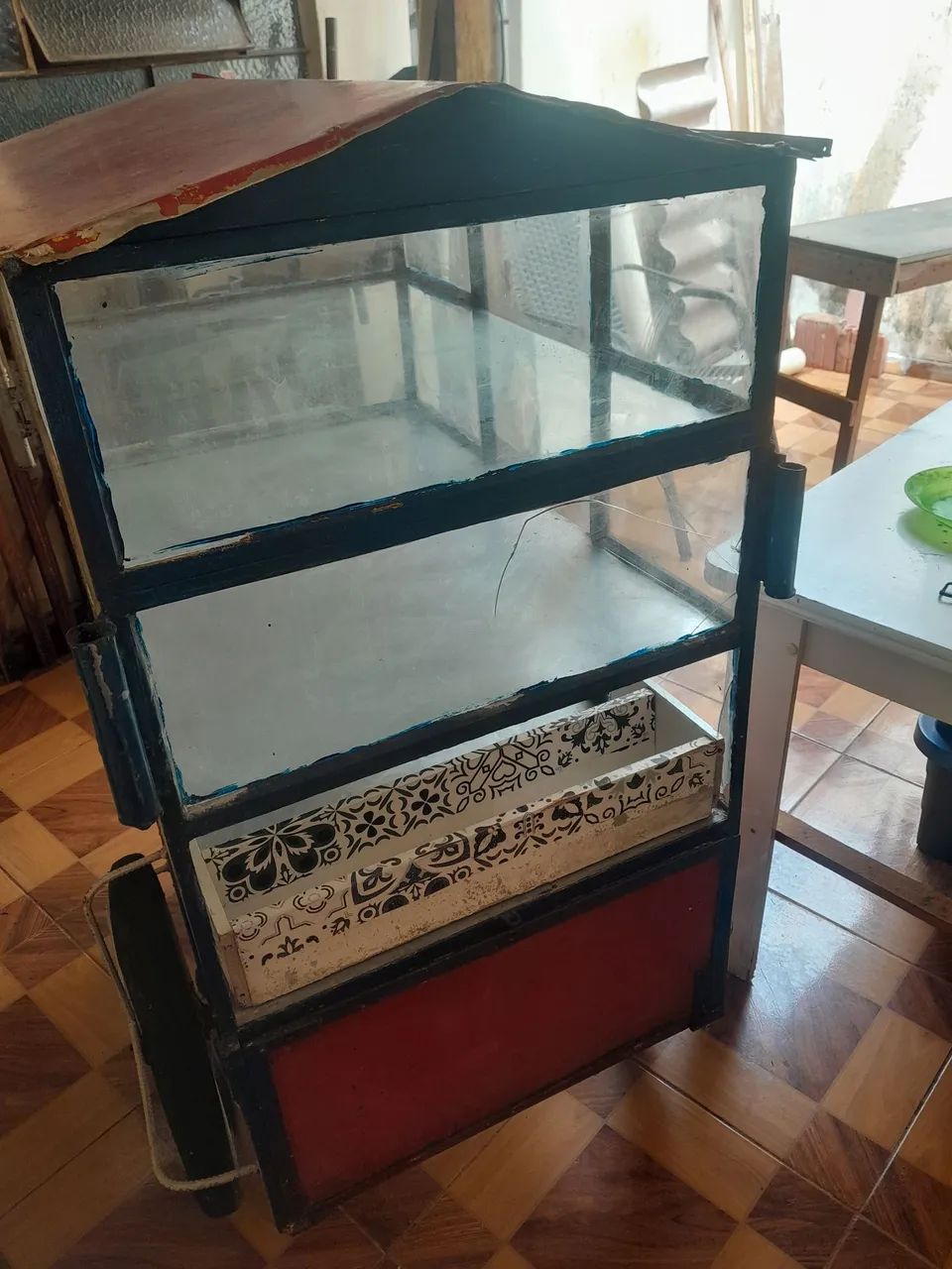 Vendo esse carrinho de pipoca 