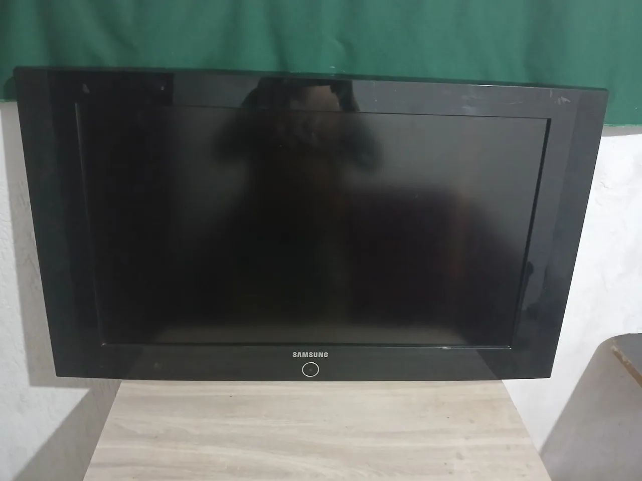 Samsung 32 LCD TV64595431649539121