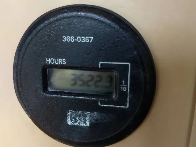 MOTONIVELADORA CAT 140K Ano 2016 - Foto 6