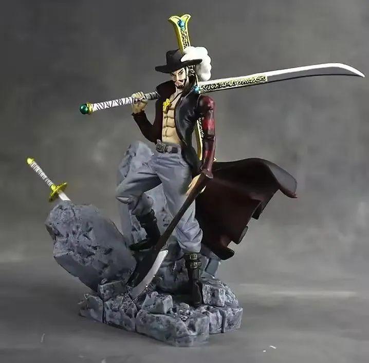 Action figure Dracule Mihawk One Piece(NOVO)  - Foto 2