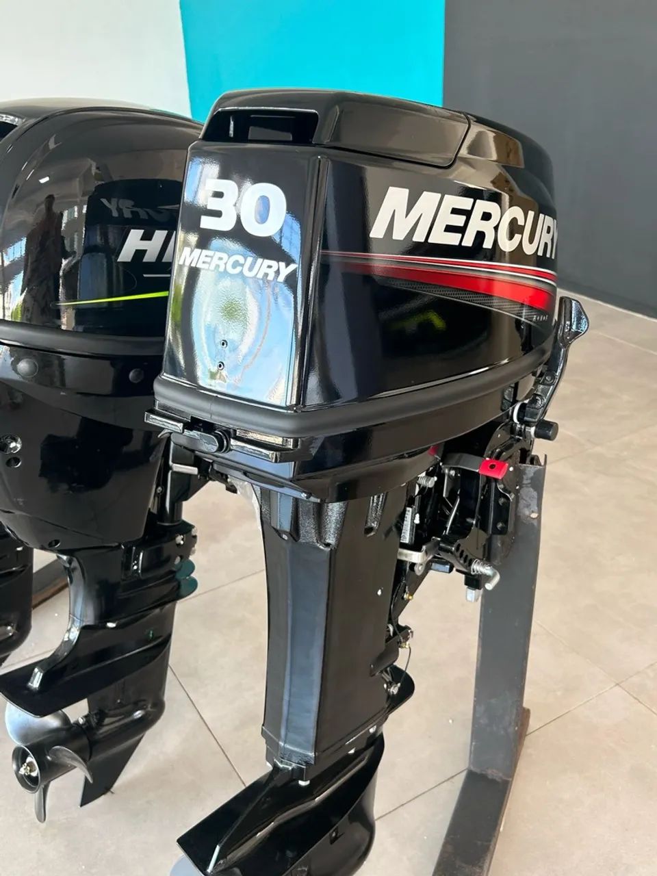 Barco de alumínio e motor de popa  - Foto 2