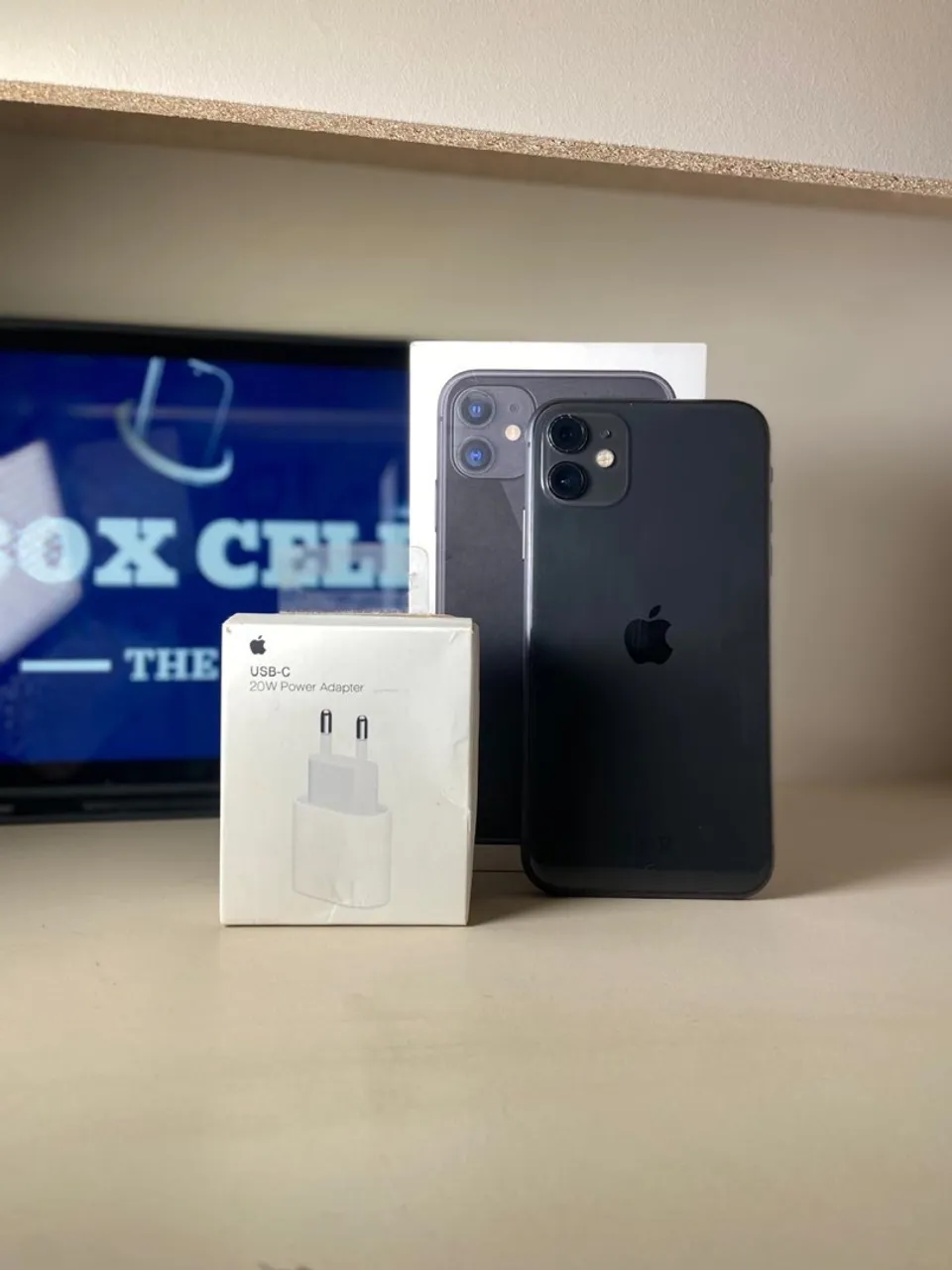 iPhone 11 64gb com GARANTIA