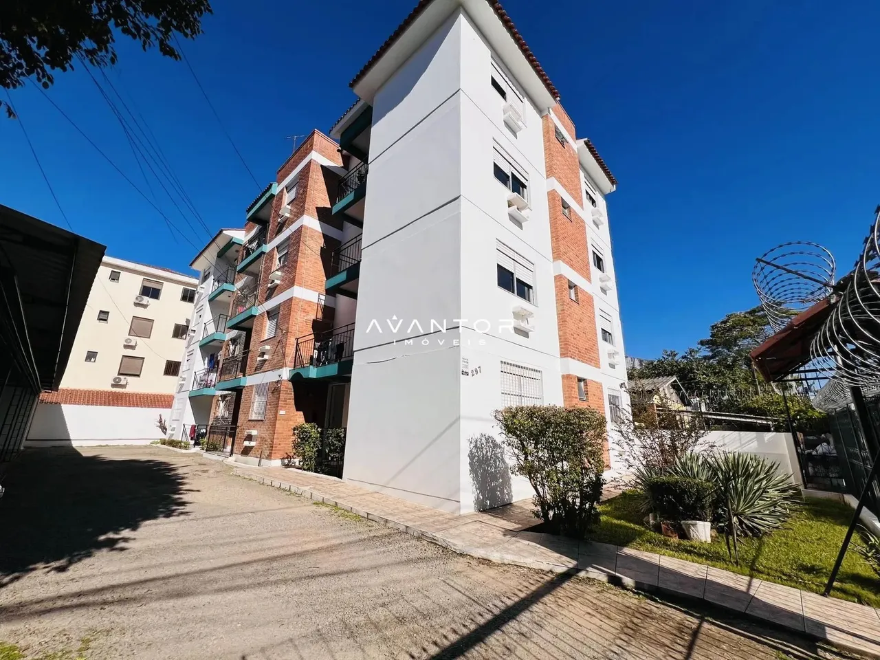 Apartamento de 2 dormitório, próximo à UFSM