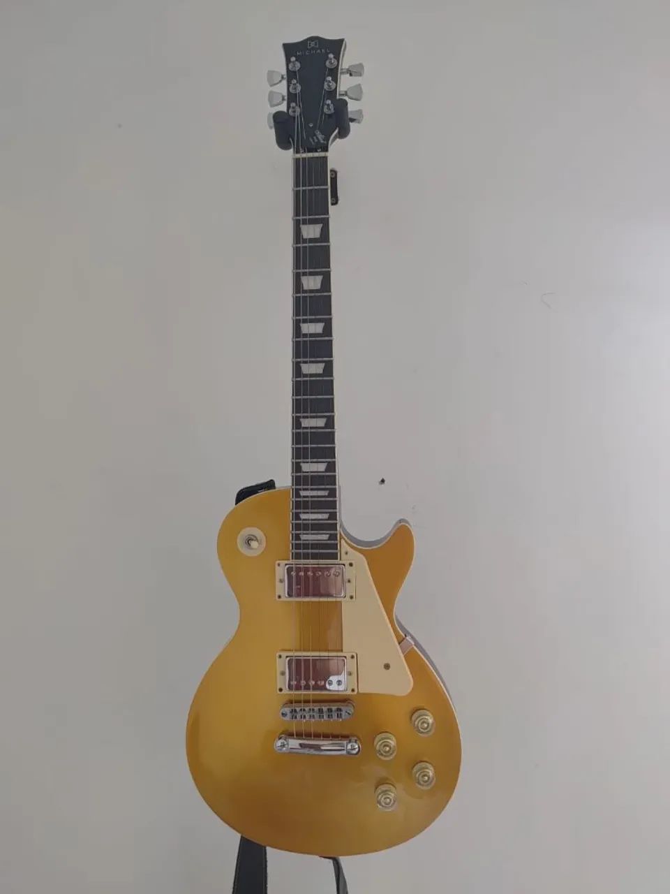 Guitarra Michael Les Paul Golden <br>+ Pedais