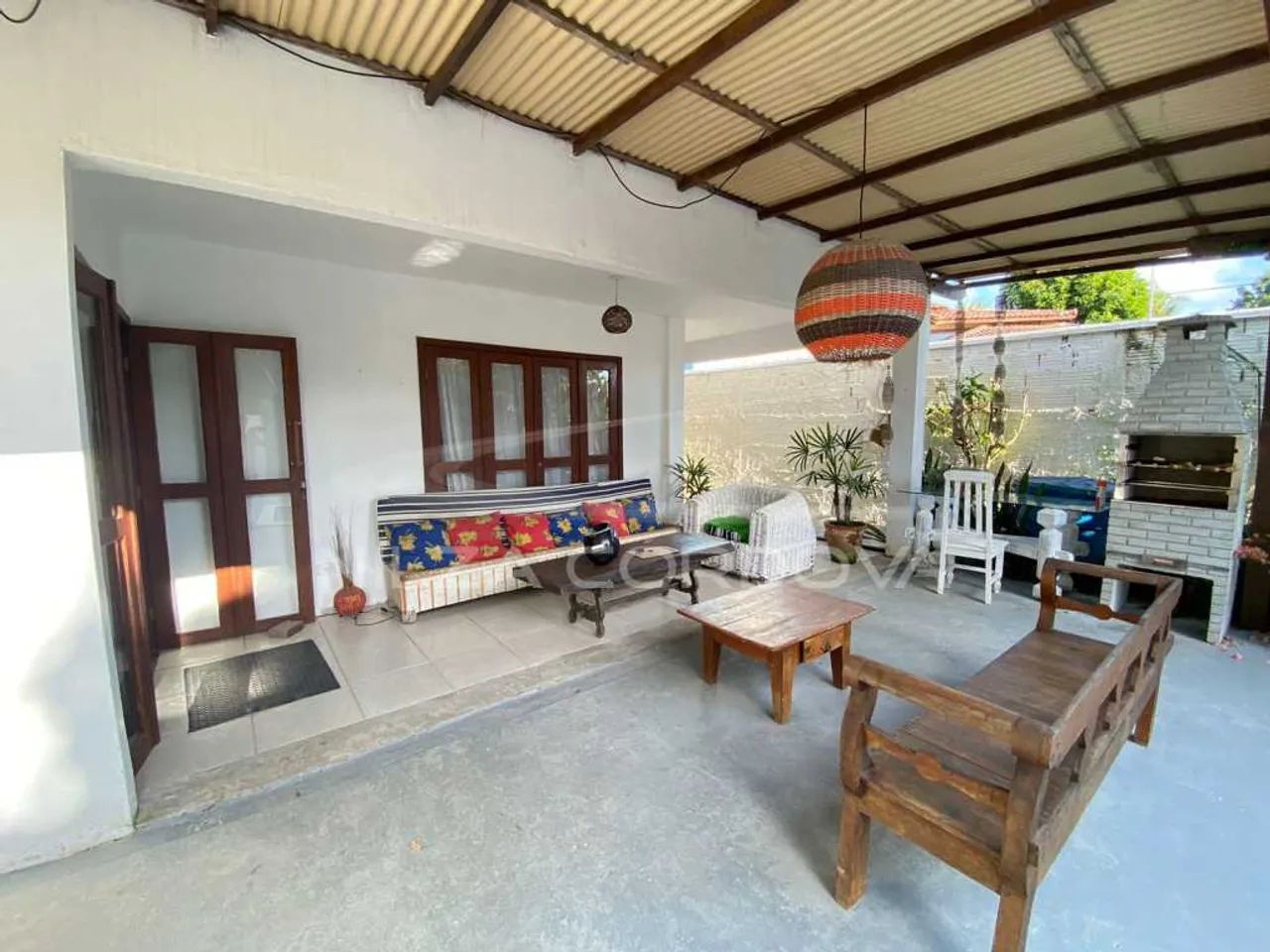 Oportunidade de casa com 6 quartos e piscina - Foto 2
