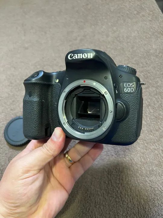 Câmera Canon EOS 60D - leve defeito
