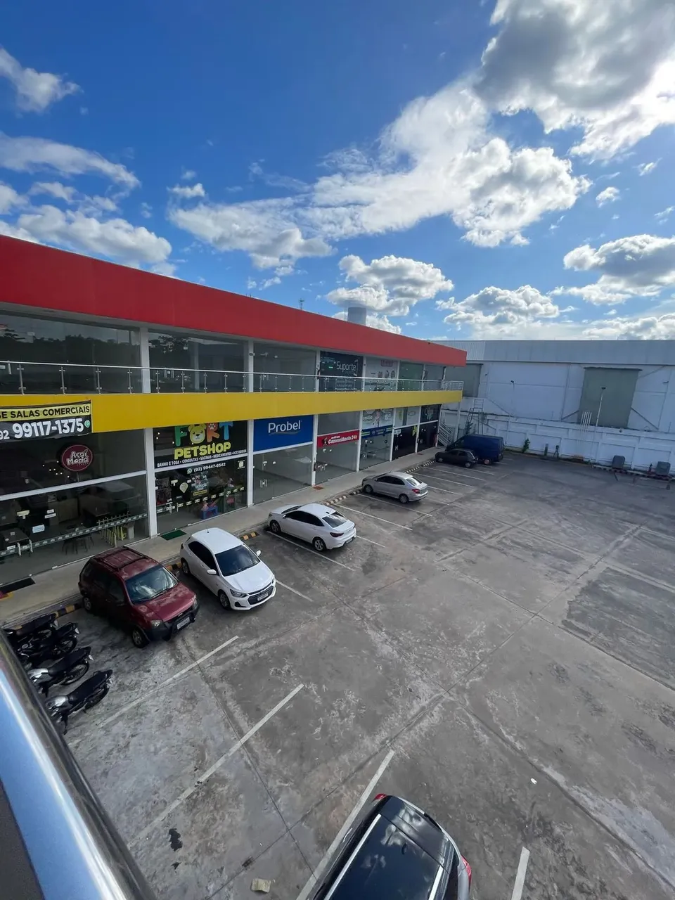 Salas comerciais disponíveis para aluguel no posto atem