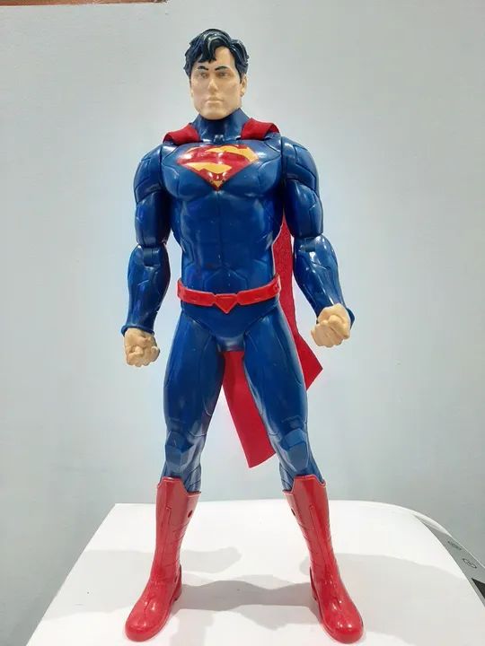 Boneco Superman - Action Figure Candide 34 cm