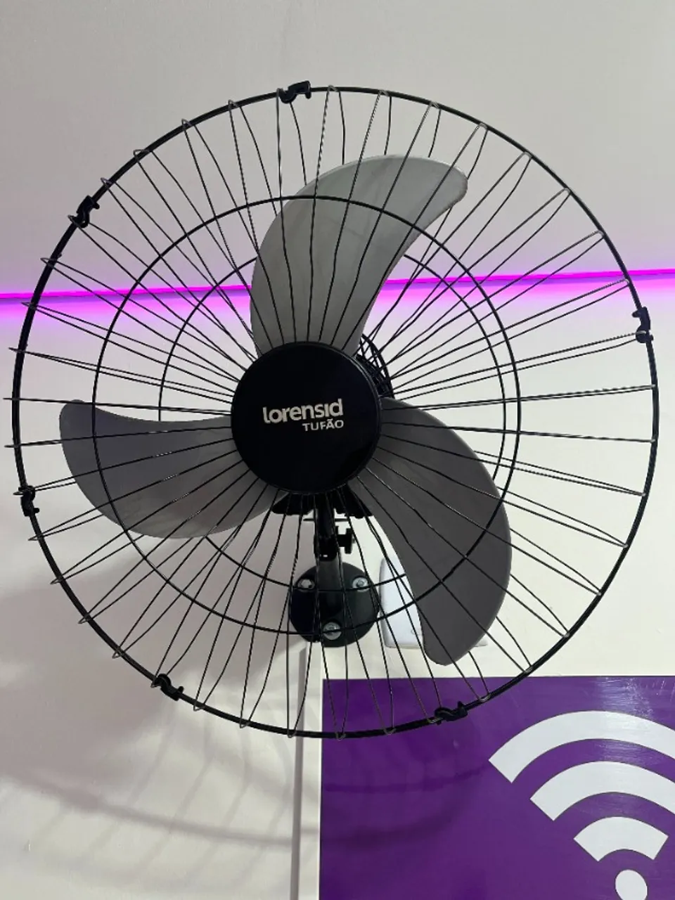 Loren Sid Parede Tufão 60cm M2 Bivolt 127v 220v Bivolt Parcelamos no Cartão em até 12X