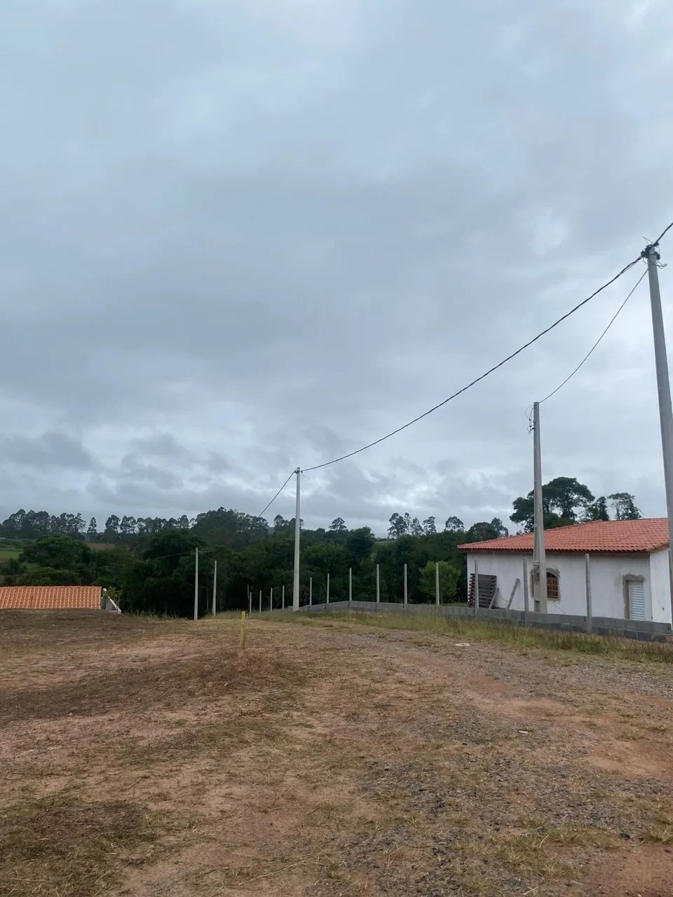 TERRENO EM RESIDENCIAL DE CHÁCARAS - 500M² PLANO