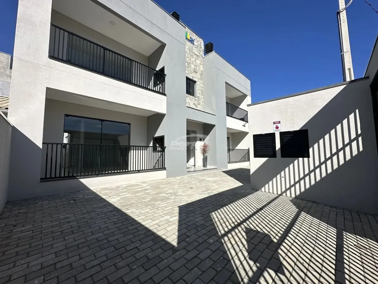 Apartamento disponível para locação no bairro Itacolomi Balneário Piçarras/SC (Cód. 21572