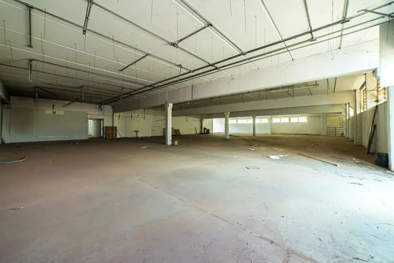 Oportunidade Única pra REFORMA na BR-153 sentido São Paulo - Galpão Comercial De - Foto 4