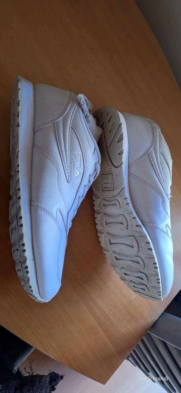 Tênis Fila Branco original - Conforto e Estilo para o seu dia a dia - Foto 4