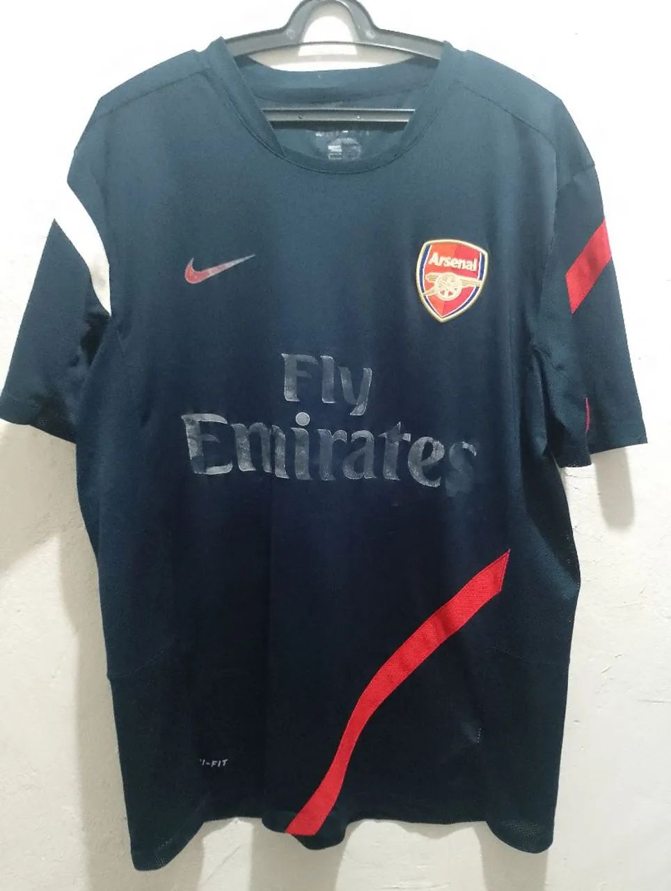Camiseta Arsenal Fly Emirates