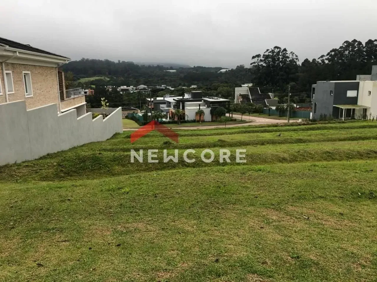 Lote em condomínio em Estrada das Três Meninas - Vila Nova - Porto Alegre/RS