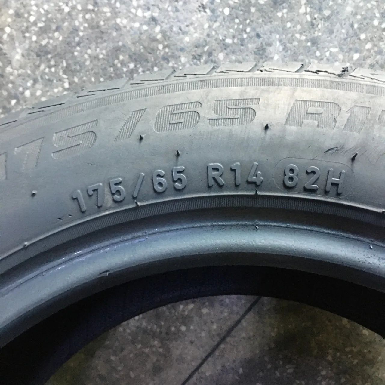 Pneu 14 - Foto 5